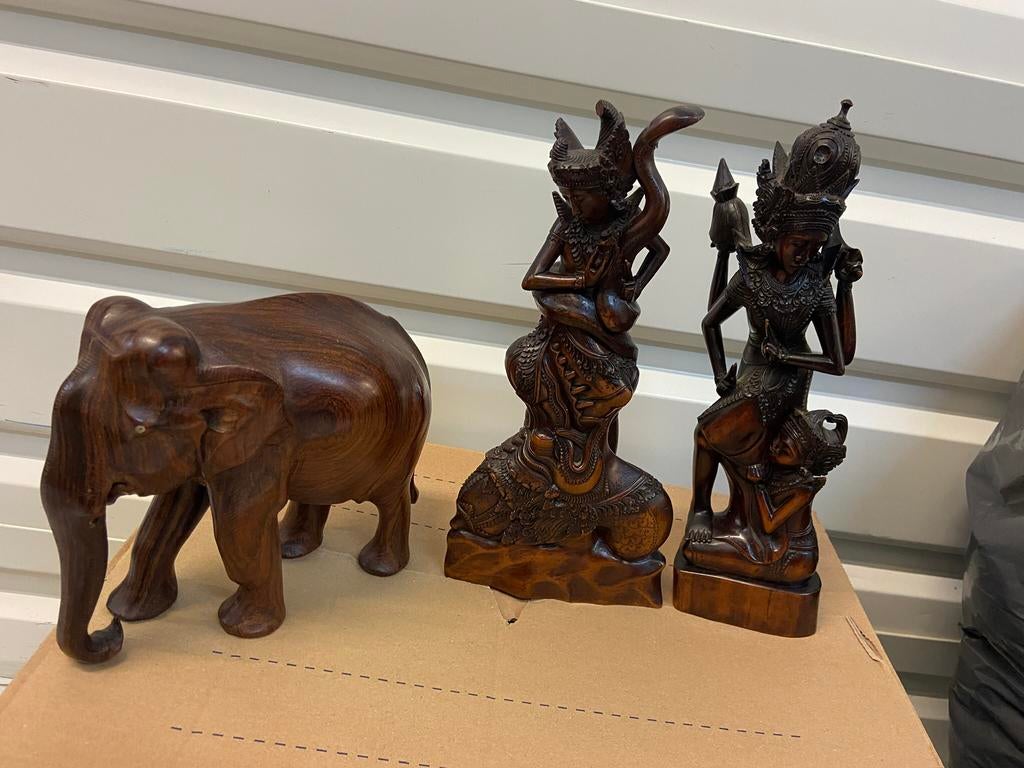 Oude Indonesische houtsnijwerk beelden Balinees kunstwerk, Ophalen of Verzenden