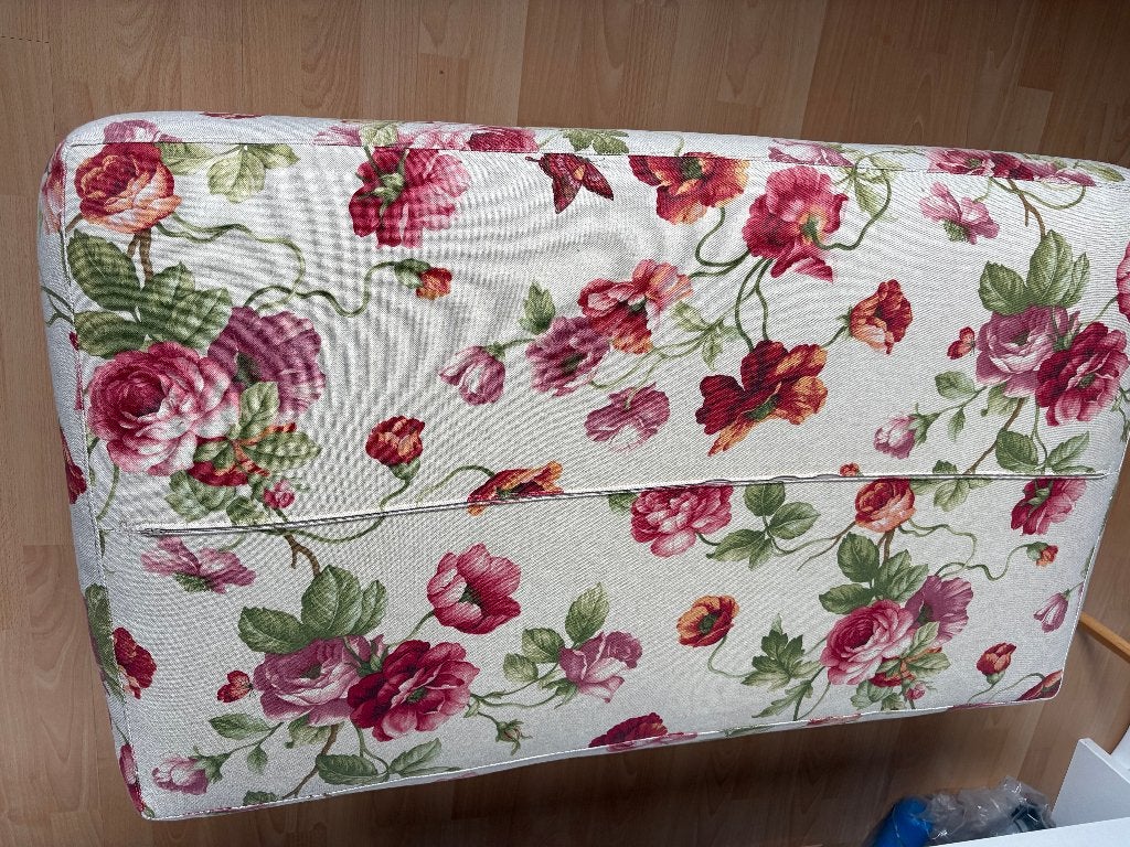 Hocker bloemmotief, rood - beige, Ophalen, Gebruikt, 100 tot 125 cm, Rechthoekig