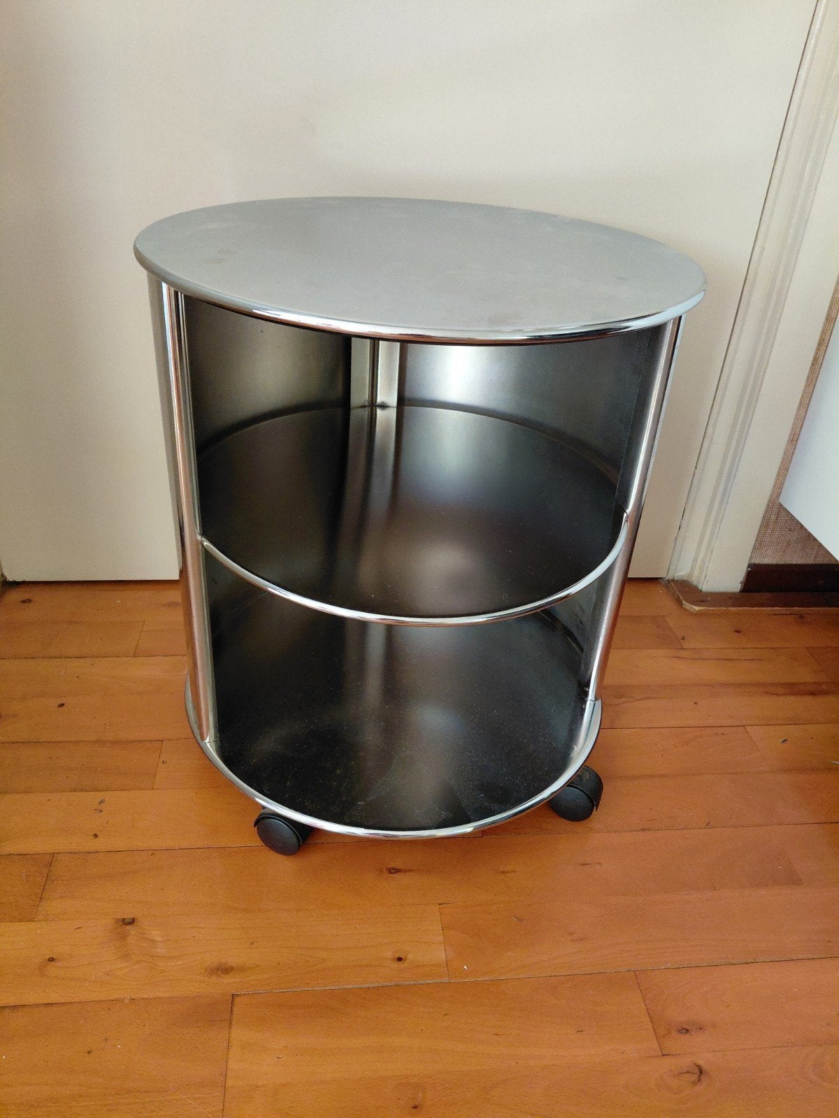 Italiaans Modernisme Space Age Vintage Bijzettafel, Minder dan 55 cm, Gebruikt, Rond, Ophalen