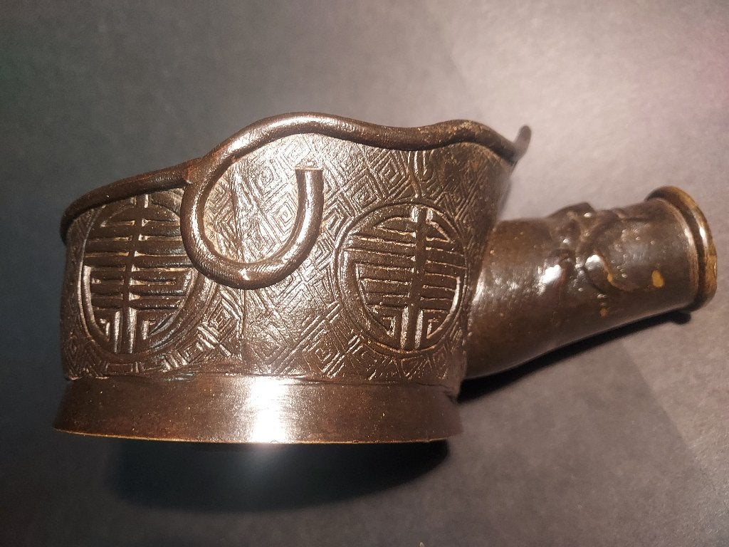 antique chinese bronze Silk Iron, Ophalen of Verzenden, Brons