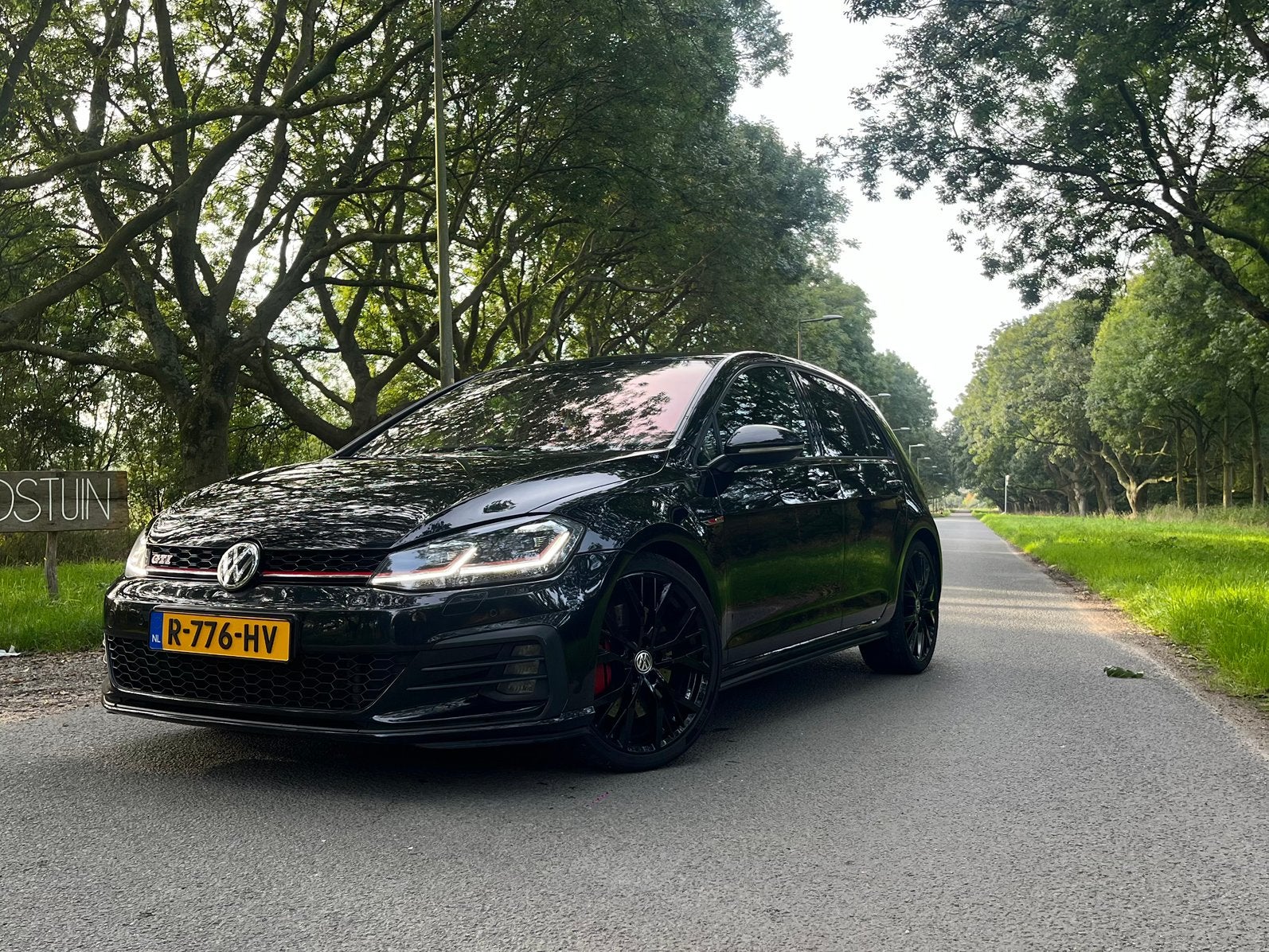 Volkswagen Golf 7,5 gti performance, 1345 kg, Stof, Euro 6, 4 cilinders