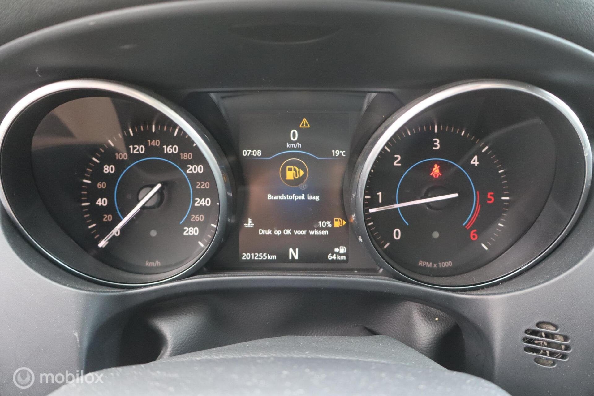 Foto 13 van Jaguar F-Pace 2.0 R-Sport AWD 20d