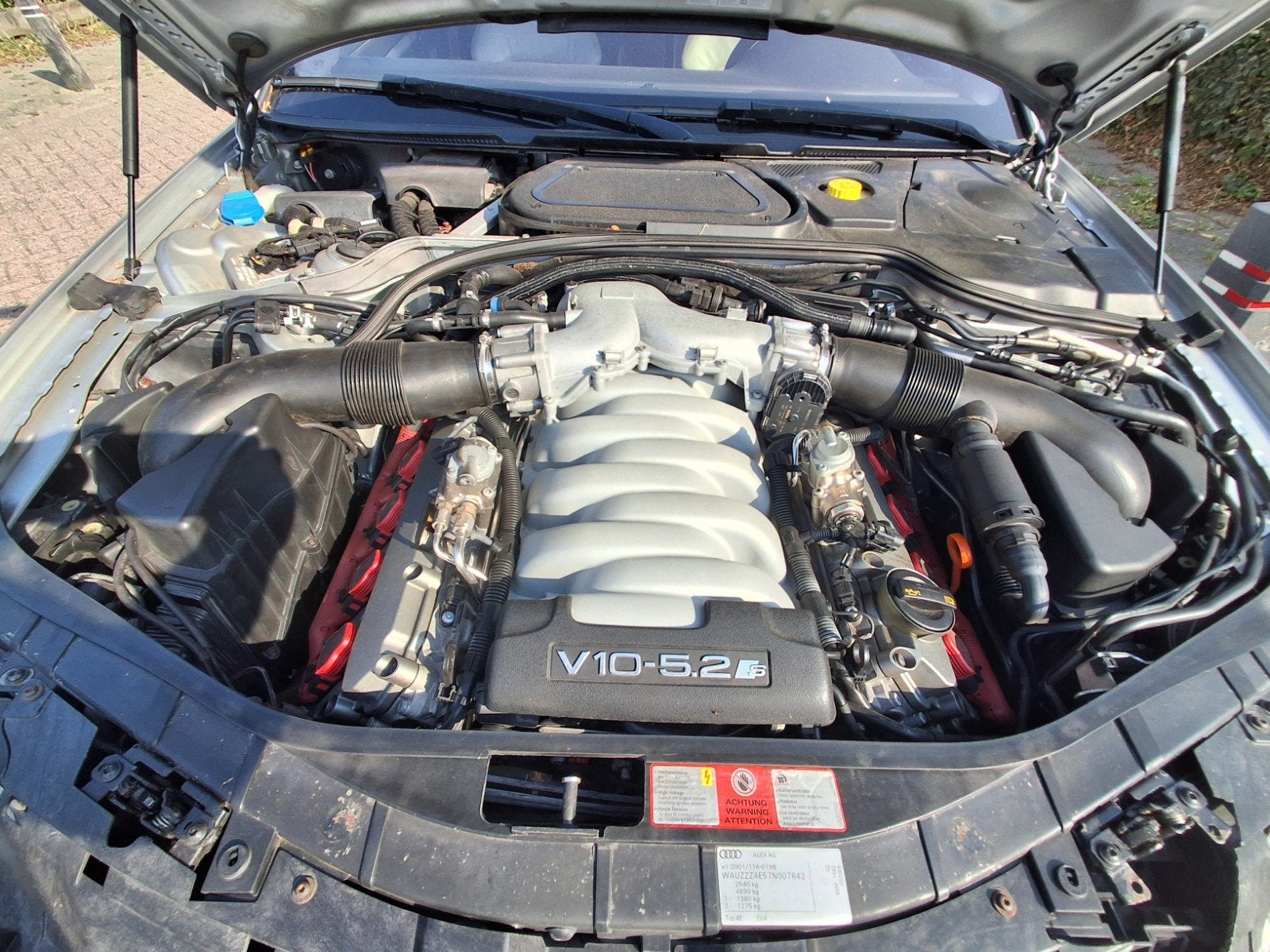 Audi S8 5.2 450pk Quattro ABC uitlaatkleppen, Auto's, Audi, Automaat, 5204 cc, 120 €/maand, 1915 kg