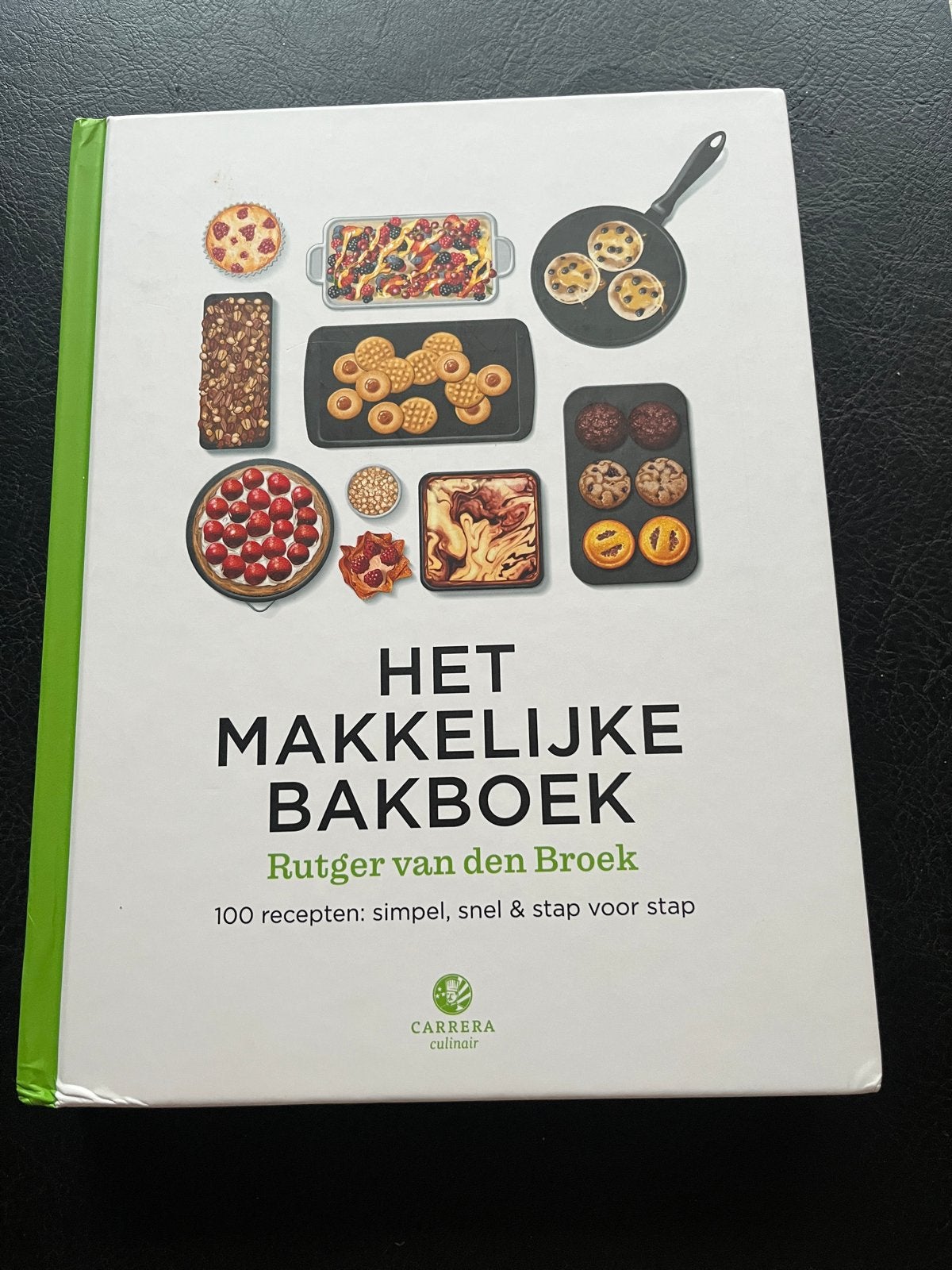 Het Makkelijke Bakboek - Rutger van den Broek, Ophalen of Verzenden, Zo goed als nieuw, Overige gebieden, Taart, Gebak en Desserts