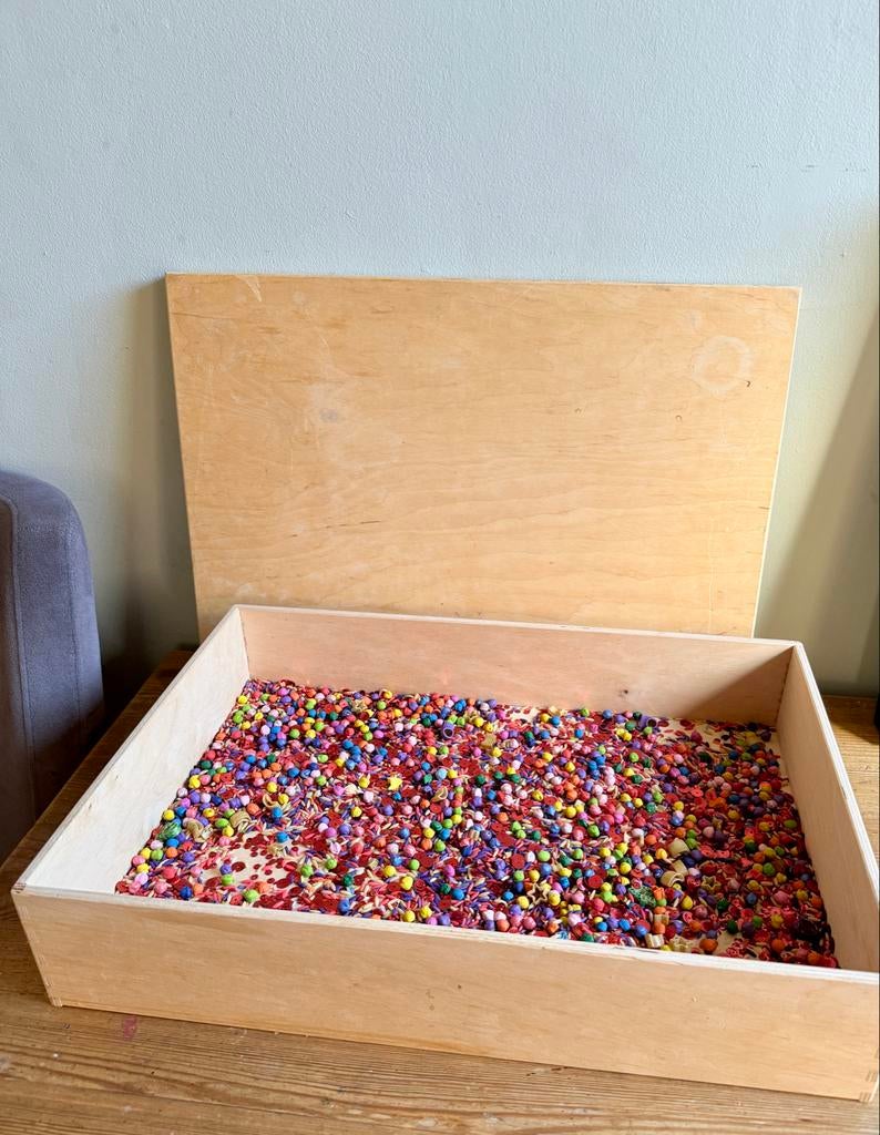 Sensorische houten speelbak 40x30cm, Ophalen, Zo goed als nieuw, Ontdekken