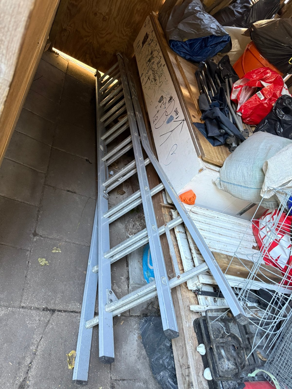 Aluminium Ladder 9 Treden – Stevig en Goede Staat, Ophalen of Verzenden, Zo goed als nieuw, 4 meter of meer