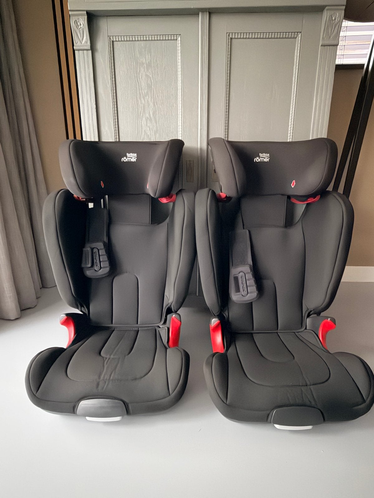 2x Britax Römer Kidfix II XP Sict autostoel (15-36 kg), Ophalen, Romer, Autogordel of Isofix, Gebruikt
