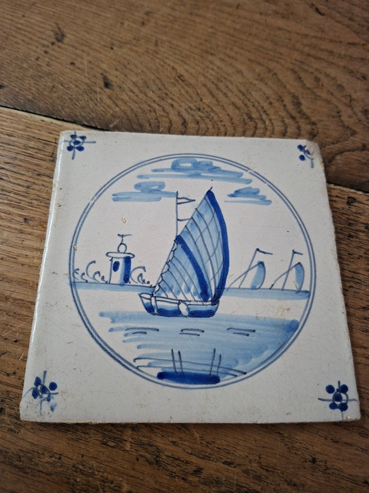 Antieke Delfts Blauwe Tegel met Zeilboot Motief, Ophalen