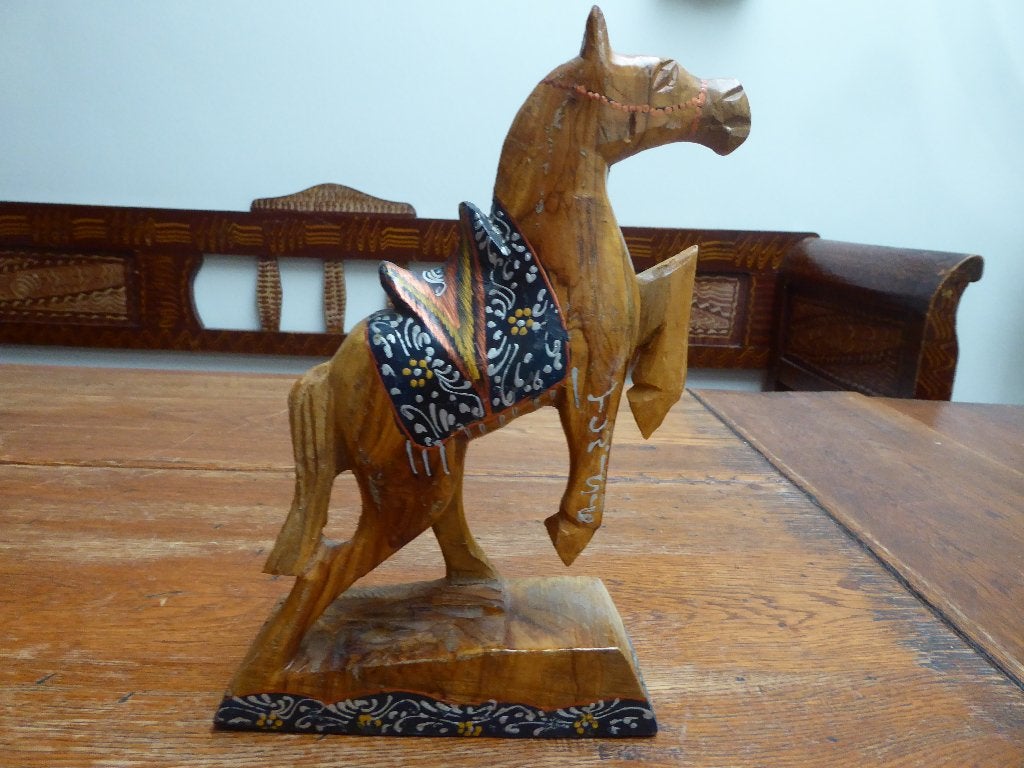 Vintage houten paard met decoratie, Ophalen of Verzenden