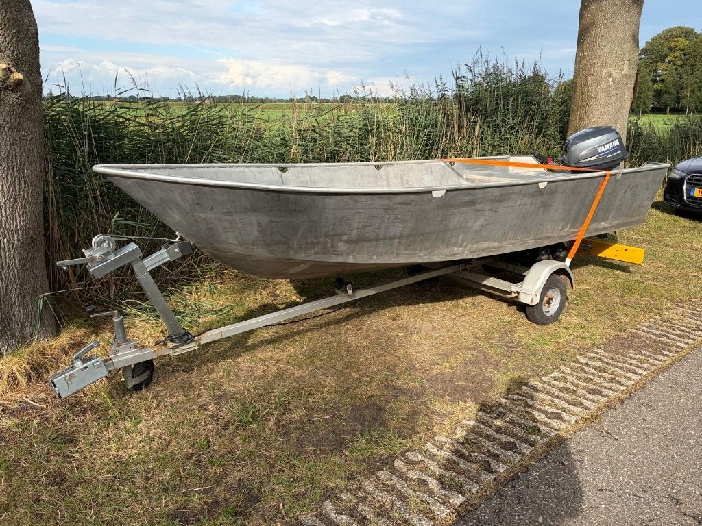 aluminium boot 450cm + Yamaha 15pk + Trailer – Complete set!, Watersport en Boten, Vis- en Consoleboten, Ophalen, 15 pk, Viertaktmotor