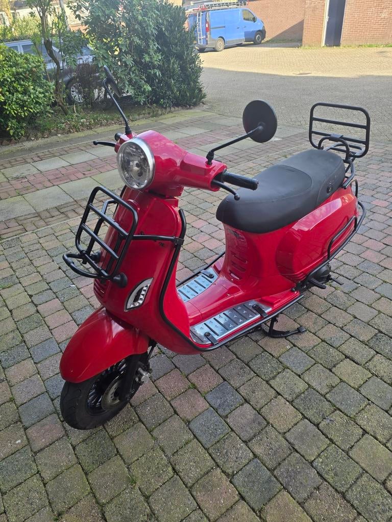 vaste prijs! Scooter trekt sloom op. Rijdt wel, Ophalen, Gebruikt, Overige typen, Overige merken