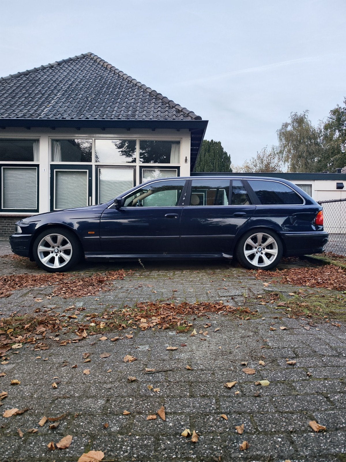 BMW 523i E39 Touring | Handgeschakeld | opknapper, foto 4