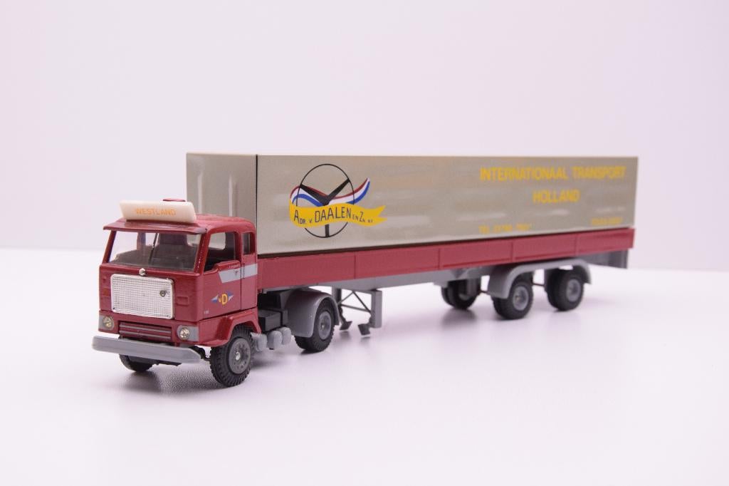 Volvo F88  '' van Daalen transport ''  Tekno, Hobby en Vrije tijd, Modelauto's | 1:50, Ophalen of Verzenden, Zo goed als nieuw