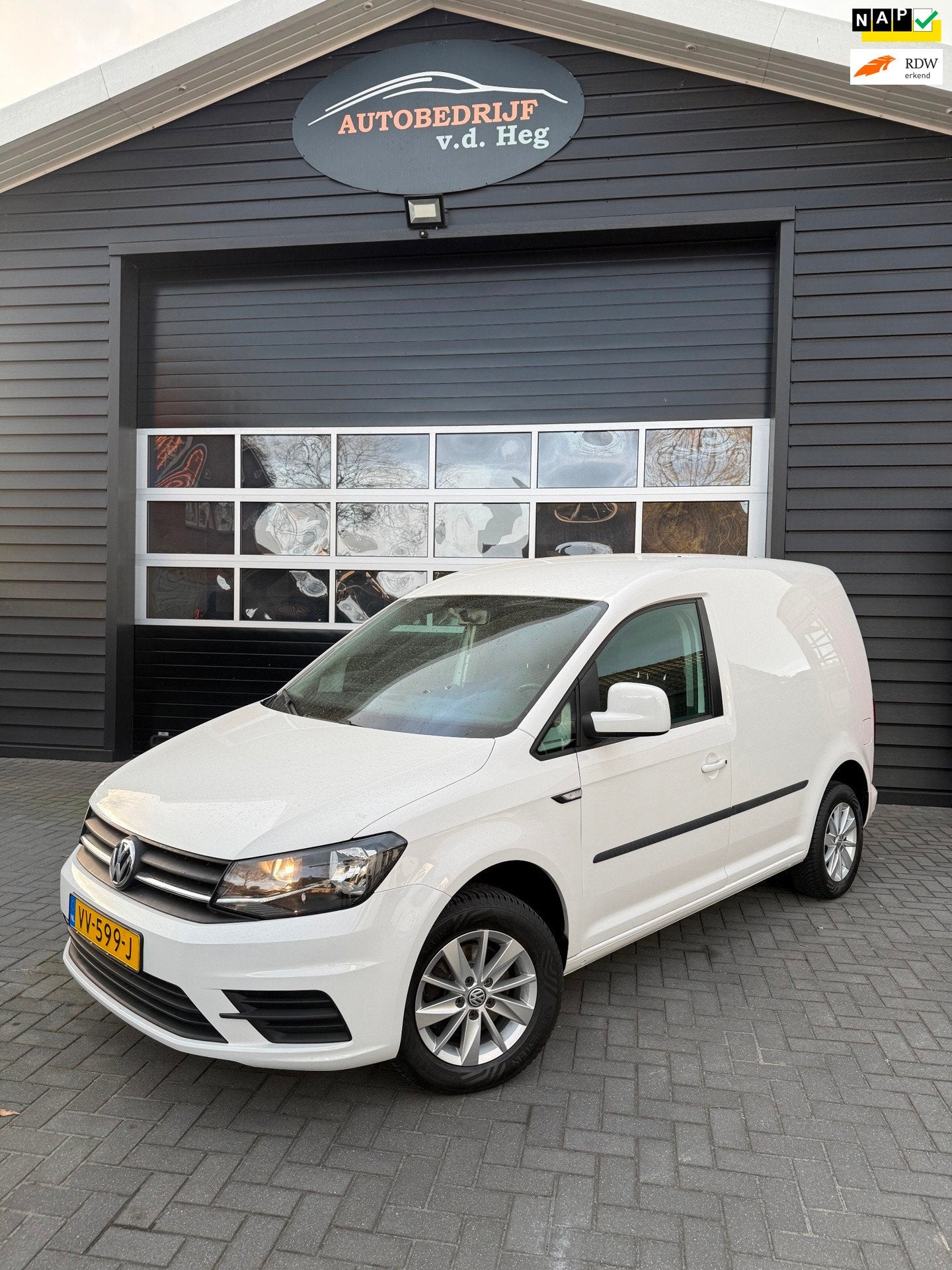 Volkswagen Caddy 2.0 TDI L1H1 BMT Trendline, Voorwielaandrijving, Gebruikt, 4 cilinders, Volkswagen