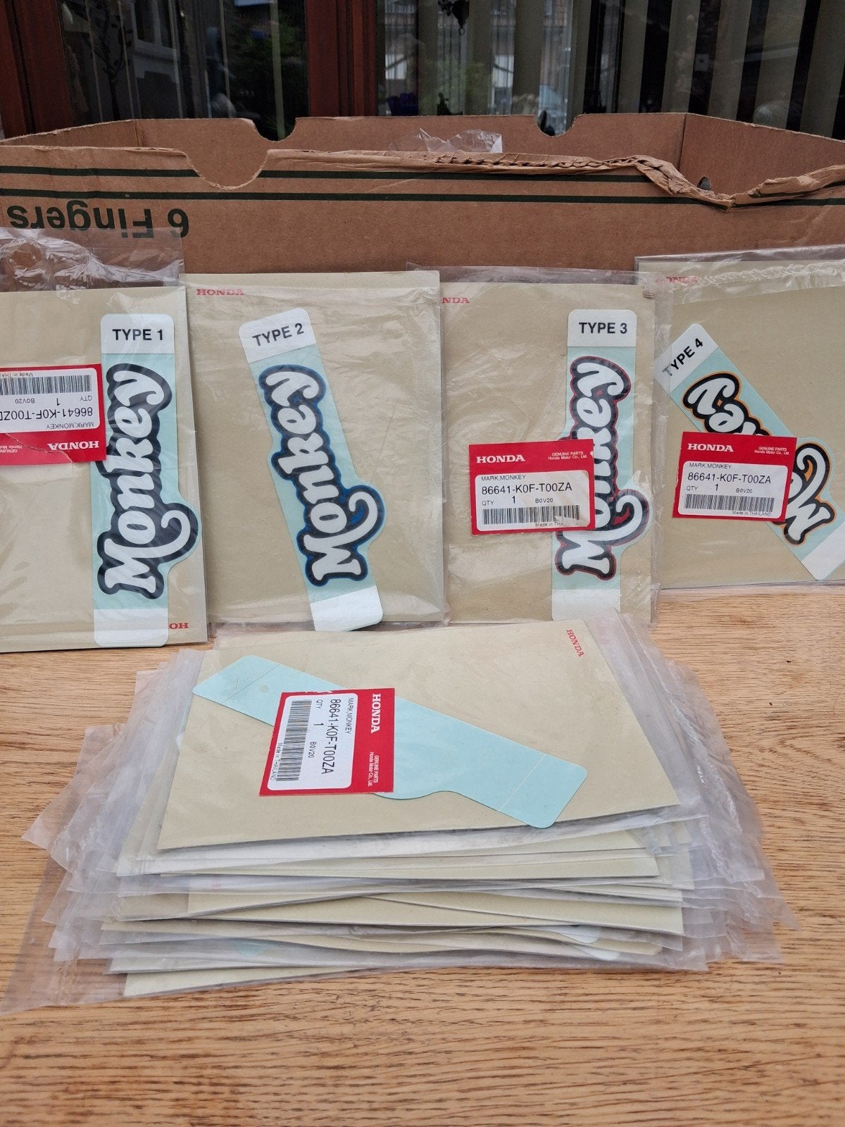 28 NOS Honda Monkey Stickers - 4 Kleuren, Fietsen en Brommers, Ophalen of Verzenden