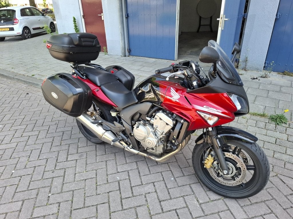 Honda CBF 600 met ABS, Motoren, Motoren | Honda, Occasion, 4 cilinders, Motorrijbewijs A, 11 kW of minder