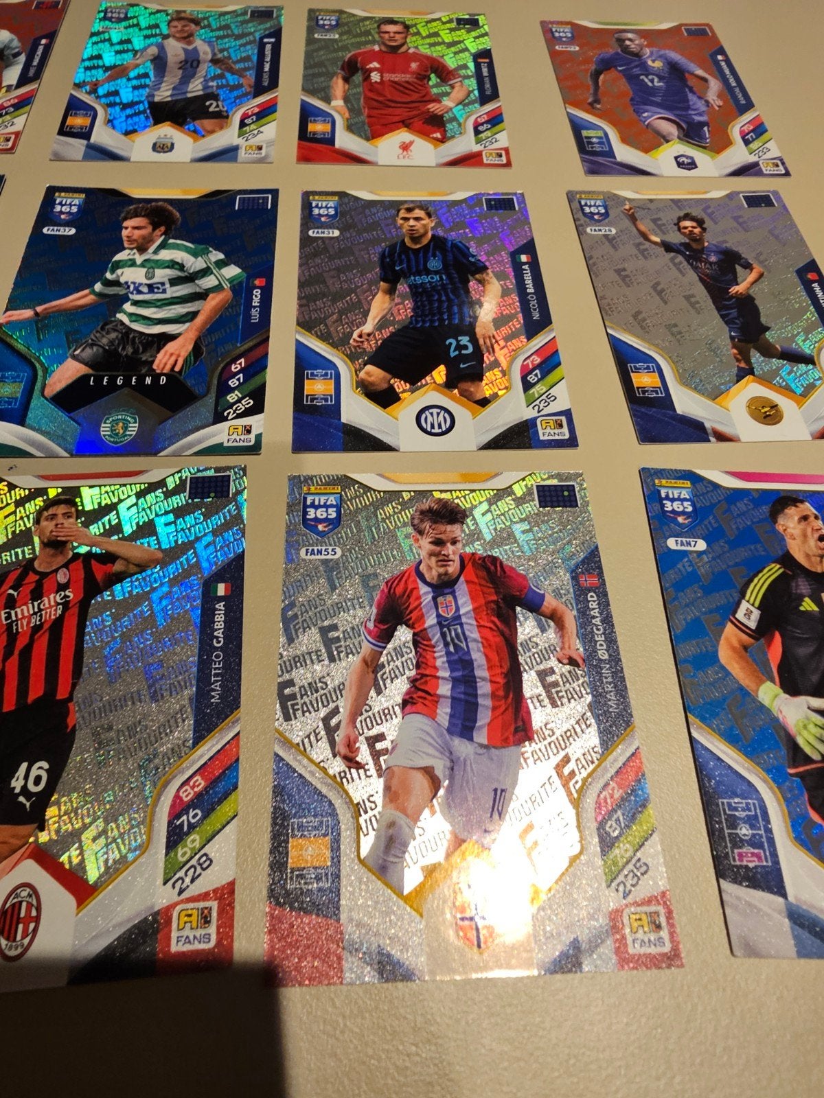FIFA 365 Adrenalyn XL Voetbalkaartjes - Diverse Spelers, Ophalen of Verzenden, Nieuw, Buitenlandse clubs, Spelerskaart