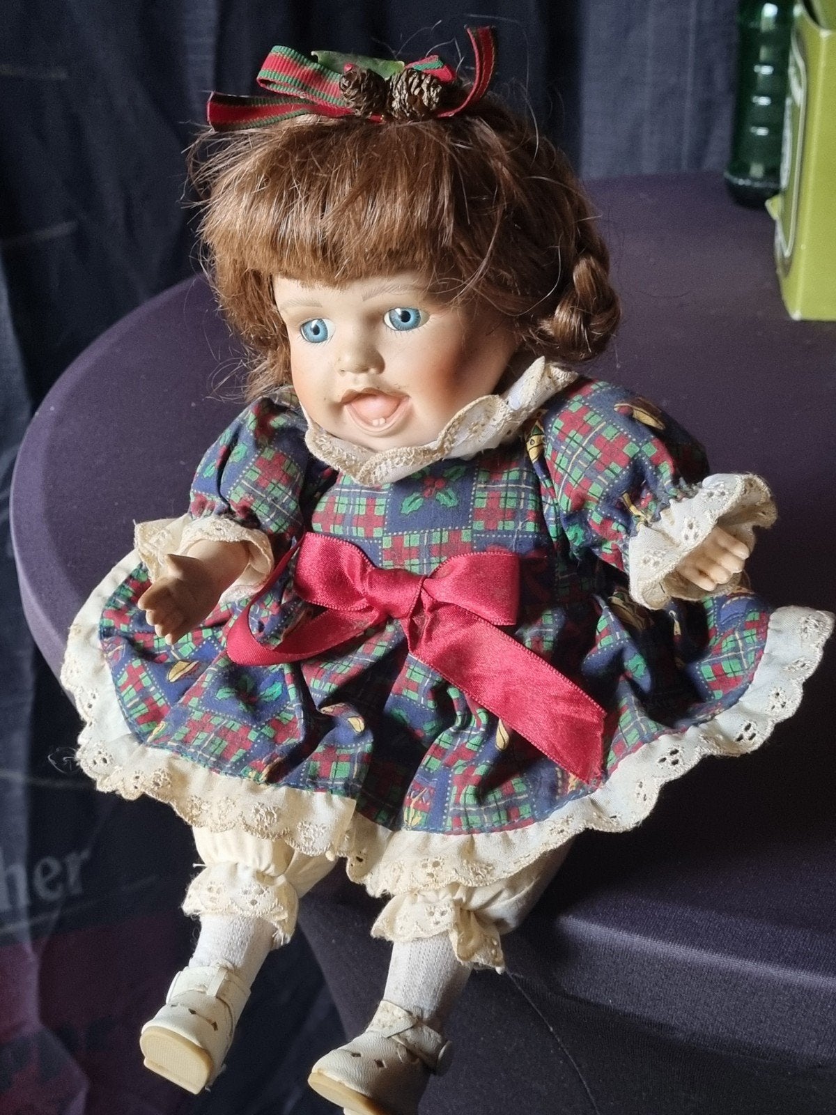 Vintage porseleinen pop als muziek doos, Verzamelen, Ophalen of Verzenden