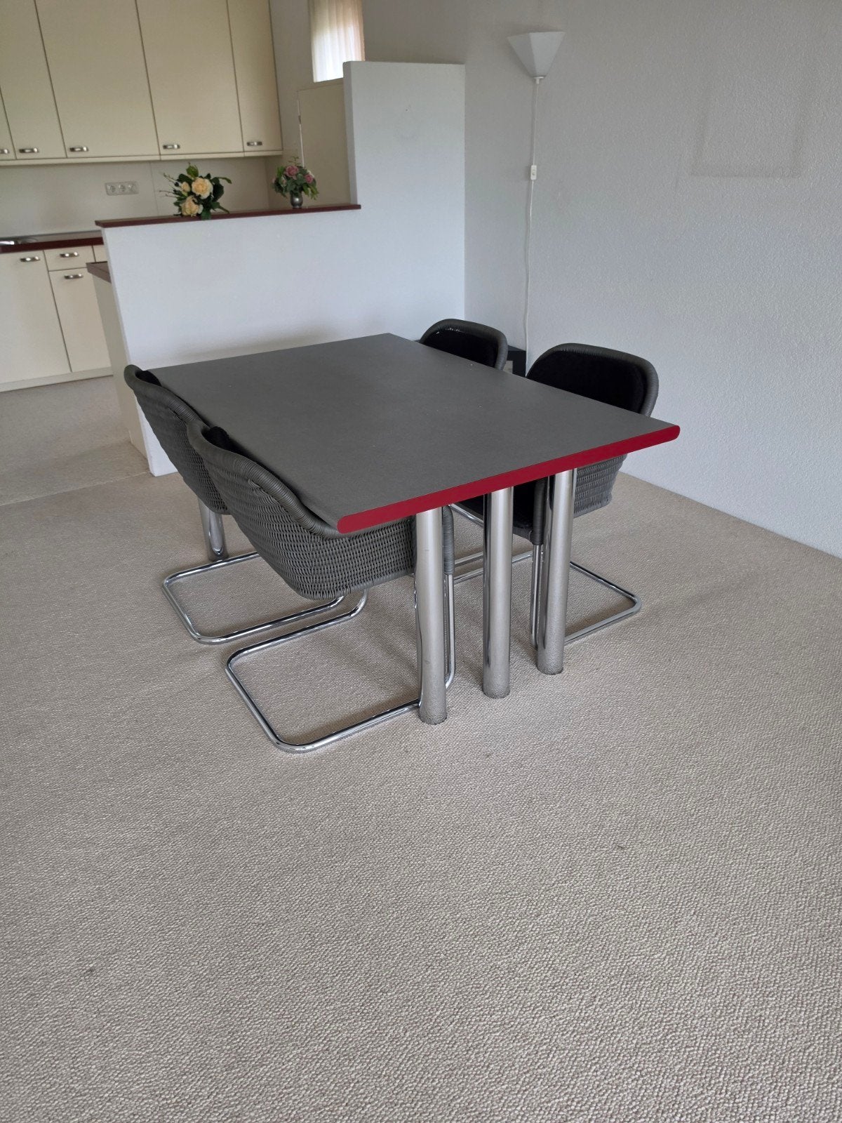 Tecta eetkamerset met 4 stoelen, Huis en Inrichting, Ophalen, Gebruikt, Overige materialen, Onbekend
