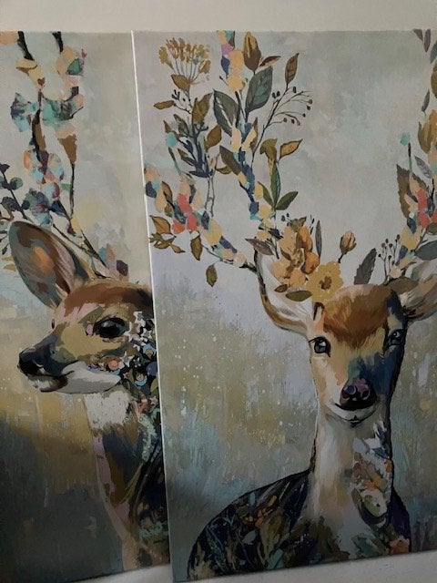 Twee canvas herten met bloemen pastelkleuren, Ophalen, 50 – 75, Zo goed als nieuw, Schilderij