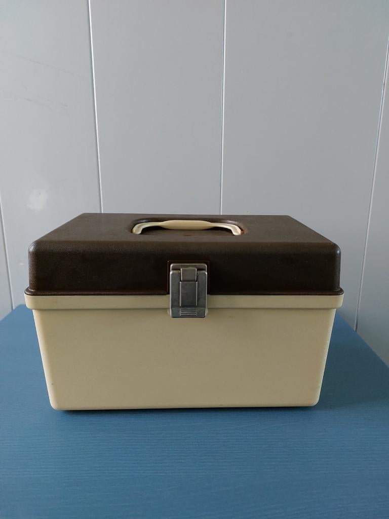 Vintage Curver naaibox retro beige/bruin jaren 70, Verzamelen, Ophalen of Verzenden, Huis en Inrichting