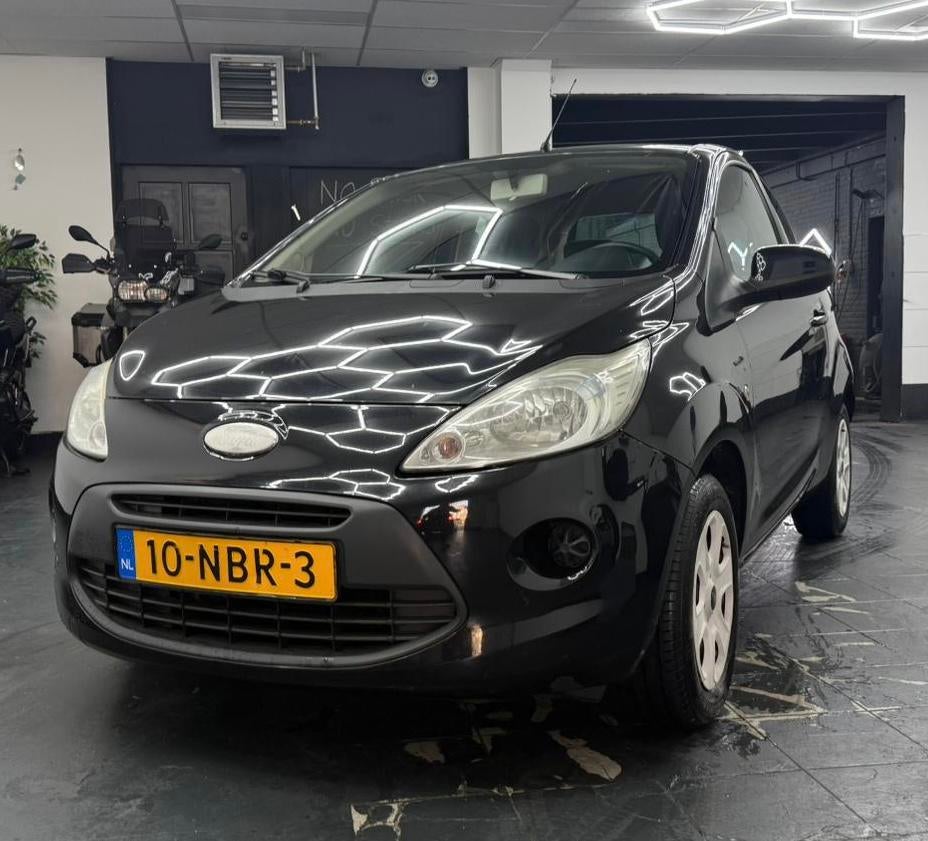 Ford Ka 1.2 51KW 2010 Zwart, Auto's, Ford, Bedrijf, Ka, Benzine, B, Hatchback, Handgeschakeld, Origineel Nederlands, Zwart, Voorwielaandrijving