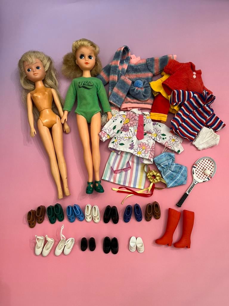 Lot vintage Fleur poppen kleding en schoentjes, Ophalen of Verzenden, Gebruikt, Pop