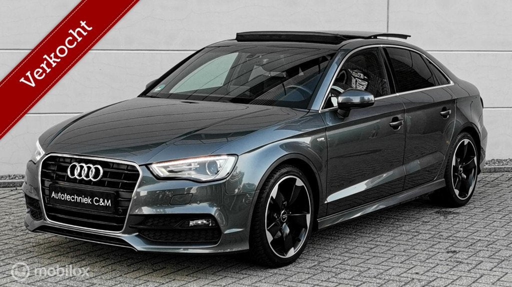 Audi A3 Limousine 1.4 TFSI S-LINE/S-TRONIC/PANO/NAV/CRUIS/DC, Auto's, Audi, 125 pk, Zwart, 4 cilinders, Sedan