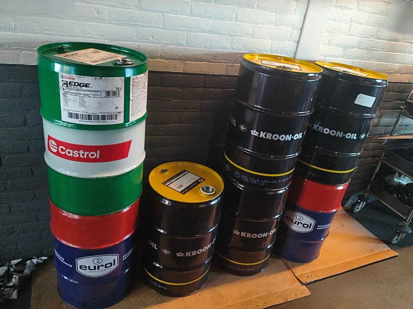 Lege olievaten 60 liter, Tuin en Terras, Ophalen