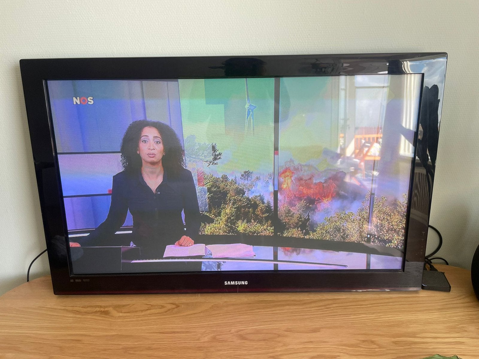 Samsung 42 inch televisie, Ophalen, 50 Hz, Zo goed als nieuw, Samsung
