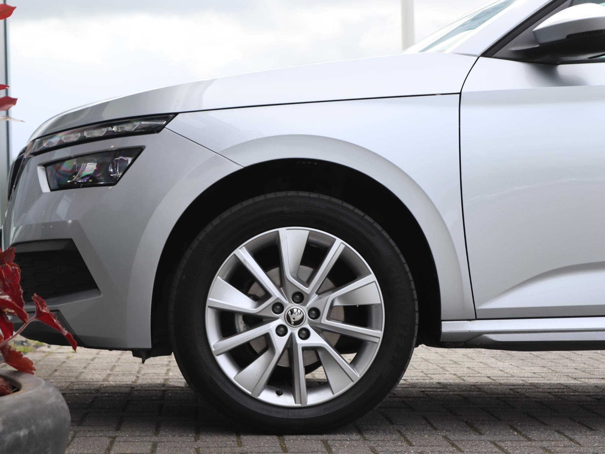 Skoda Kamiq 1.0 TSI 110 pk Style | Navigatie | Camera | LED, Auto's, Skoda, Voorwielaandrijving, 1154 kg, Gebruikt, 620 kg