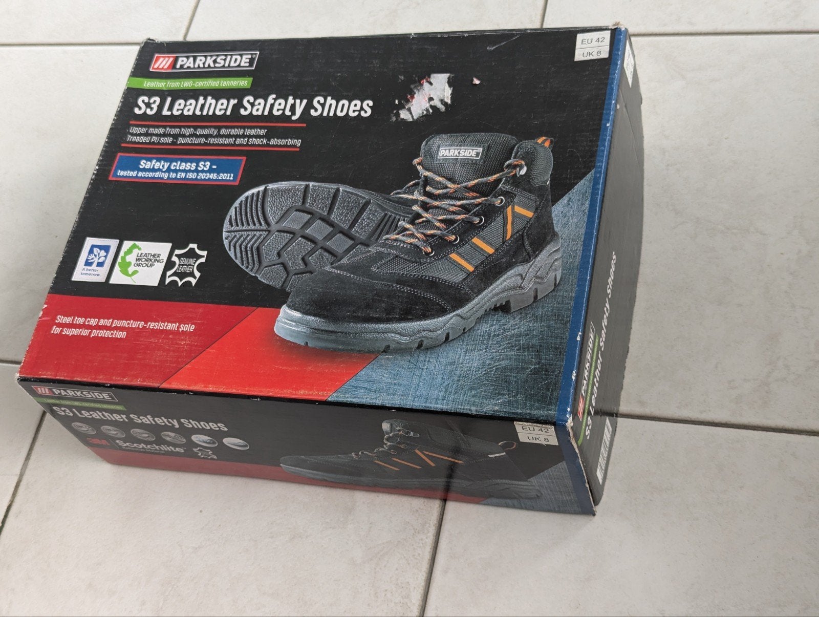 werkschoenen maat 42, hoog mode.l Nieuw., Zwart, Nieuw, Ophalen of Verzenden, Werkschoenen