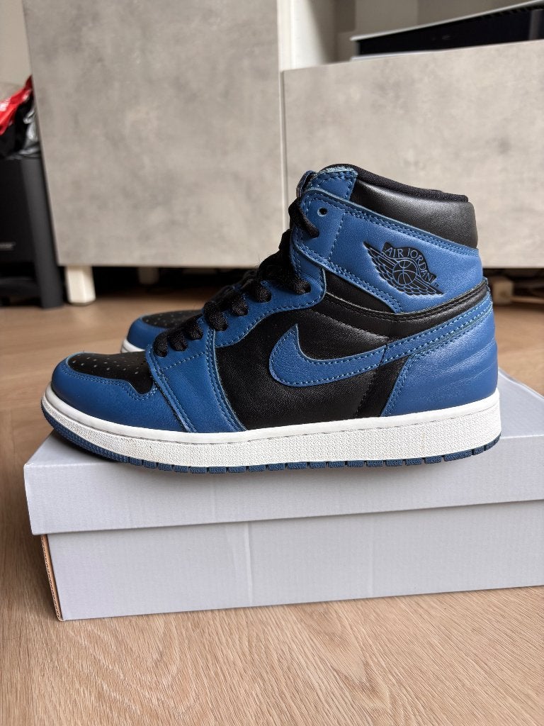 Air Jordan 1 High Dark Marina maat 42, Kleding | Heren, Blauw, Air Jordan, Ophalen of Verzenden, Sneakers of Gympen