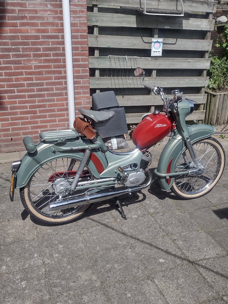 te koop zeldzame RIXE bromfiets !!!, Maximaal 45 km/u, 2 versnellingen, Ophalen, 48 cc