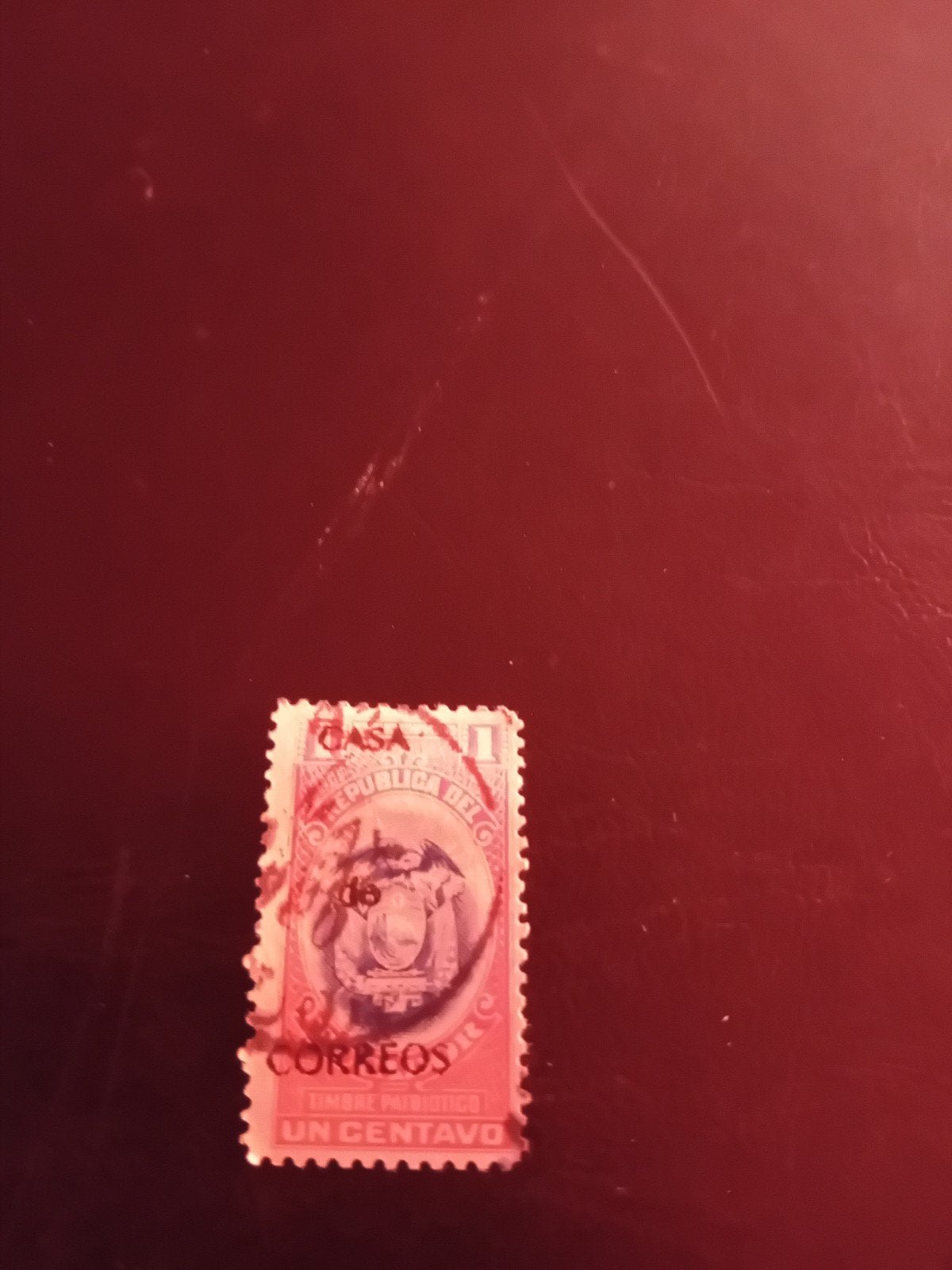 Zeldzame Ecuadoriaanse postzegel - Un Centavo, Postzegels en Munten, Postzegels | Amerika, Ophalen of Verzenden, Gestempeld
