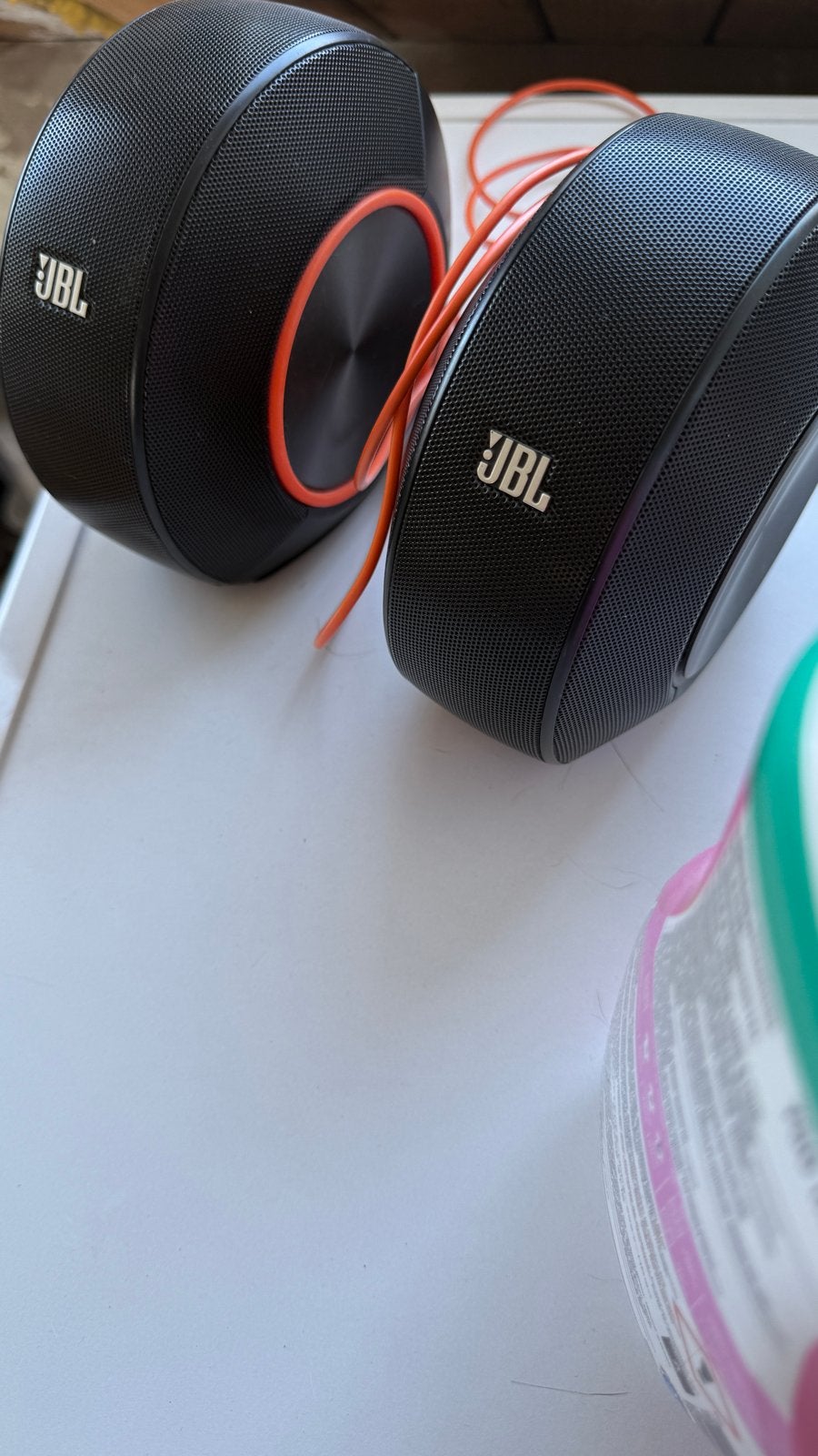 JBL computer speakers - Compact en krachtig geluid, Computers en Software, Pc speakers, Ophalen of Verzenden, Gebruikt, Audiokanaal 2