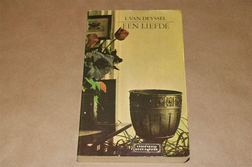 Een liefde. Lodewijk van Deyssel. 2 dln in 1 bd., Ophalen of Verzenden, Gelezen