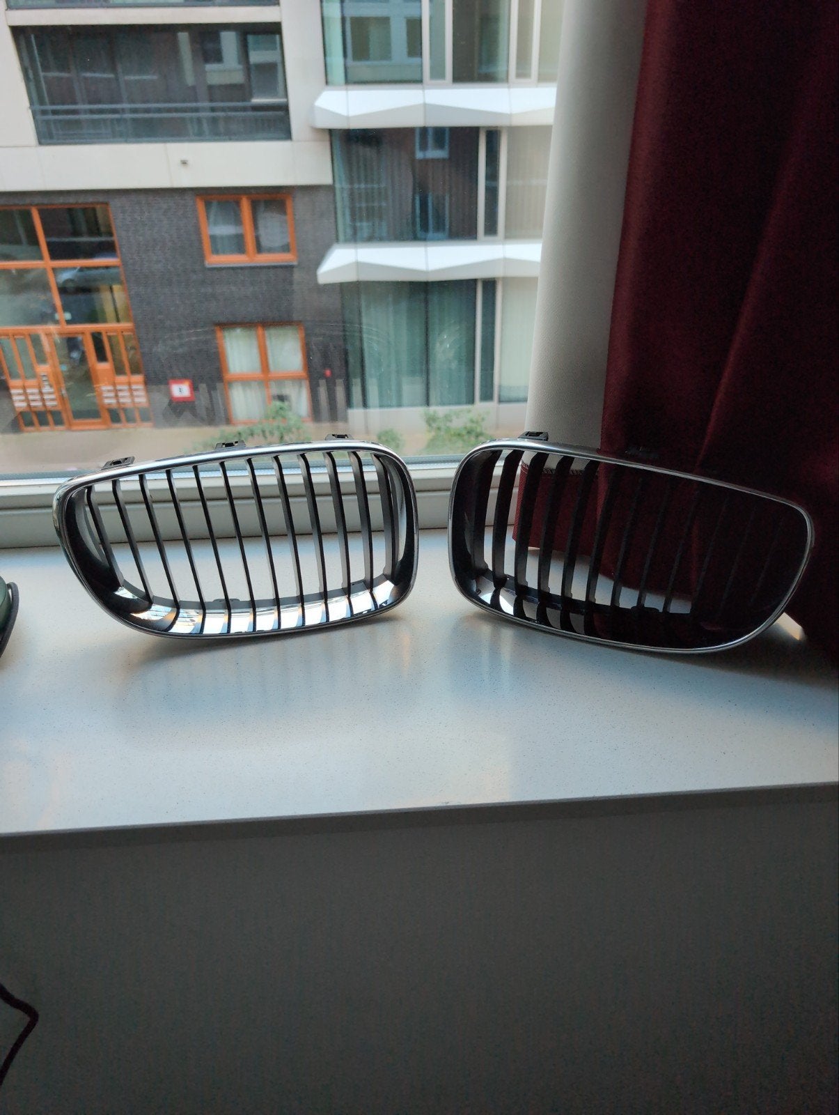 Originele BMW E82 Nieren / grills, Auto-onderdelen, Carrosserie en Plaatwerk, Ophalen of Verzenden, Gebruikt, Voor, BMW