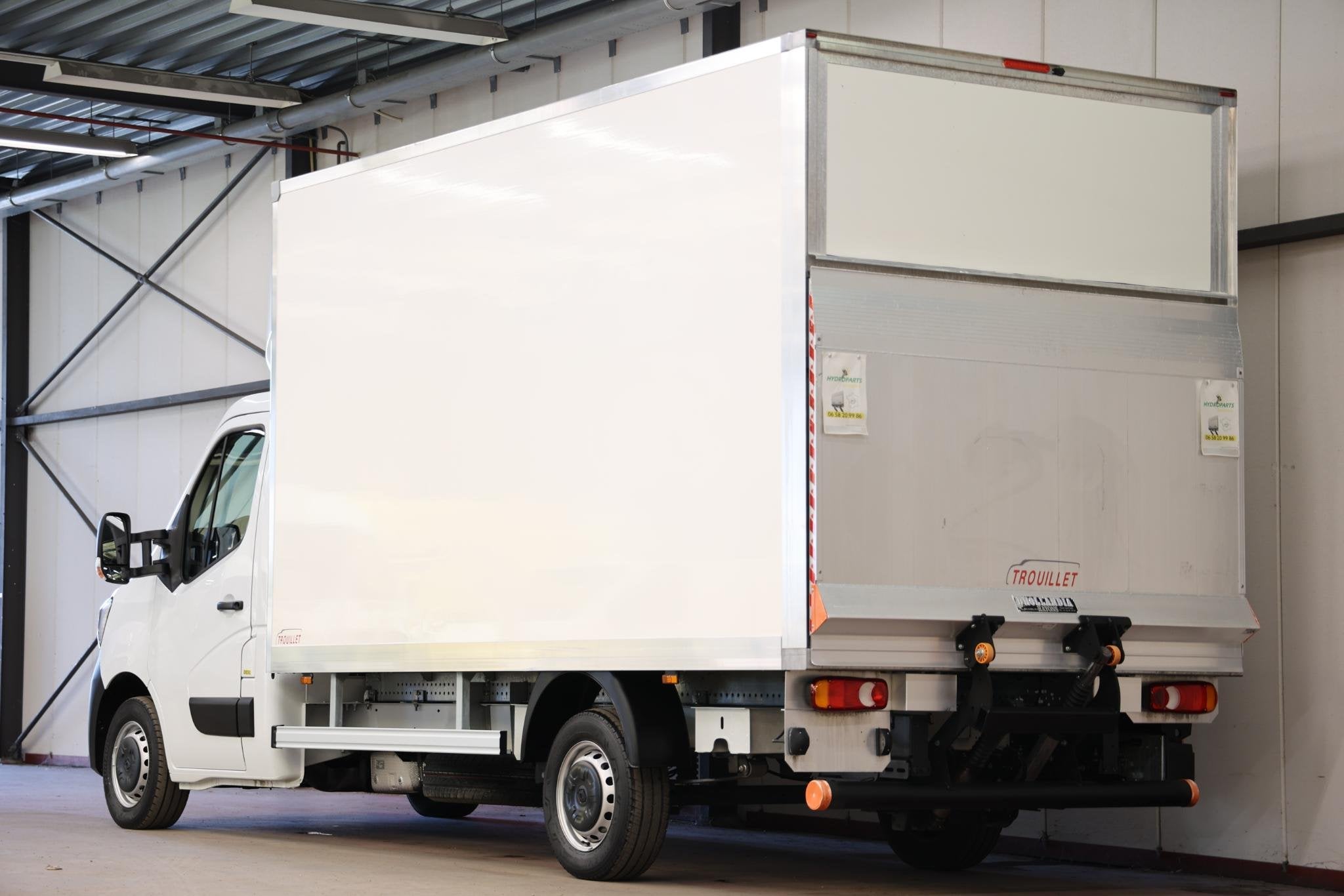 Renault Master 2.3 dCi 145pk Bakwagen laadklep 1000 kg LAADV, Voorwielaandrijving, Stof, Gebruikt, Euro 6