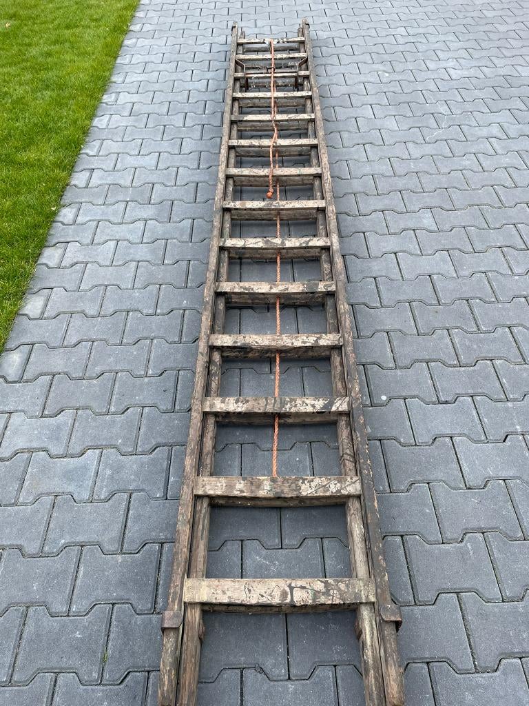 Houten ladder / trekladder, Ophalen, Gebruikt, Ladder, Opvouwbaar of Inschuifbaar