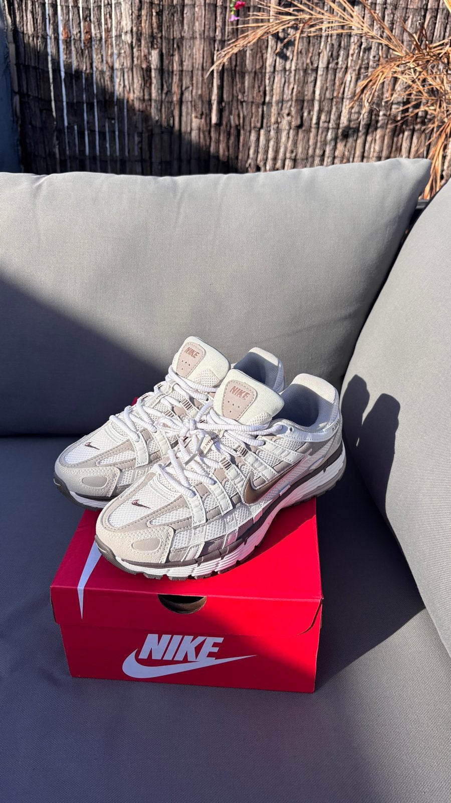 Nike P-6000 sneakers maat 40, nieuw en ongedragen, Bruin, Nieuw, Ophalen of Verzenden, Sneakers of Gympen
