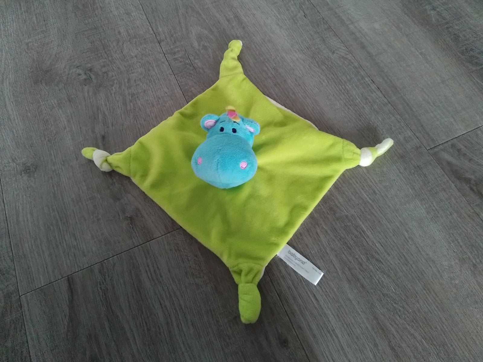 Babyono nijlpaard knuffeldoekjeBabyono nijlpaard knuffeldoek, Ophalen of Verzenden, Overige typen