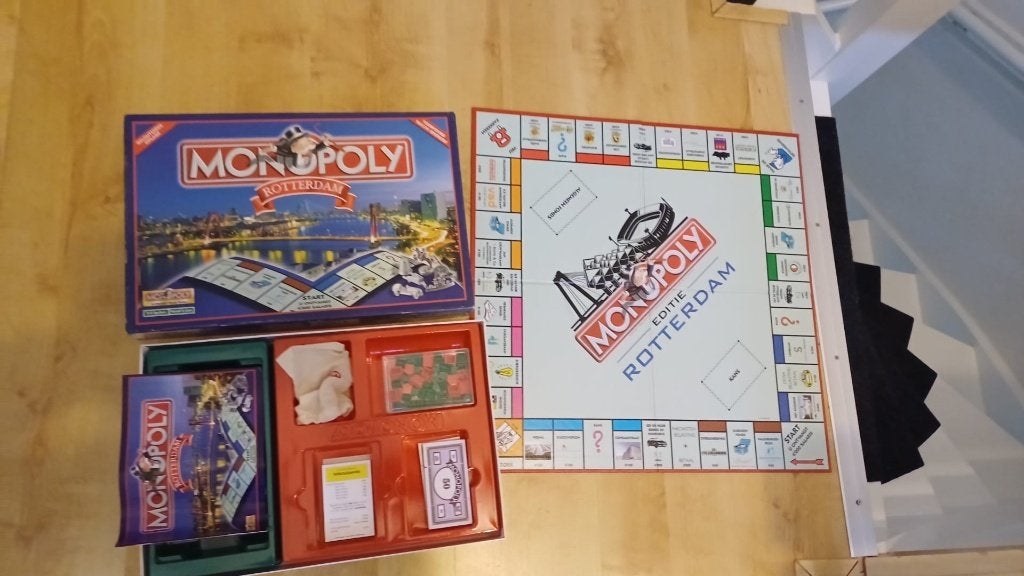bordspel 1e editie Monopoly Rotterdam Monopolie, Een of twee spelers, Ophalen of Verzenden, Zo goed als nieuw, Monopoly