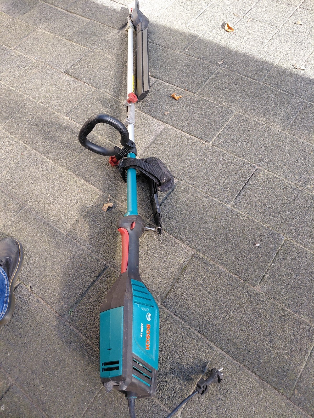 Bosch AMW 10 Multitool met heggenschaar opzetstuk, Ophalen, Gebruikt, Elektrisch, Bosch