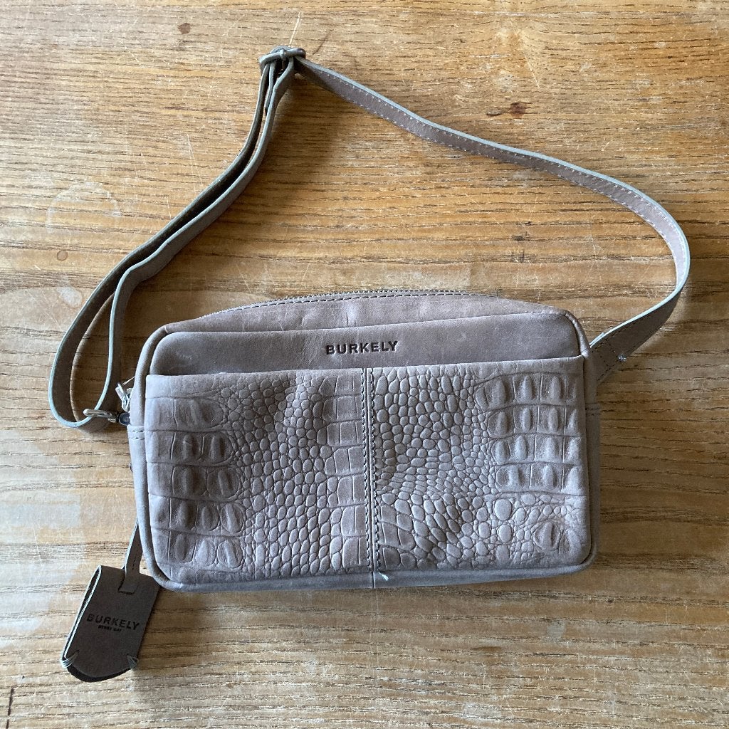 BURKELY About ALLY Hipbag heuptas bumbag fannypack zgan, Verzenden, Zo goed als nieuw, Bruin, Overige typen