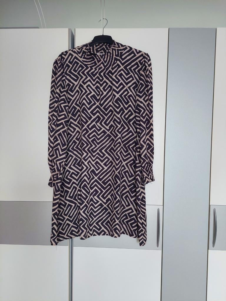 Zwarte jurk met geometrisch patroon. Paprika. Maat 54/56, Kleding | Dames, Grote Maten, Ophalen of Verzenden, Zo goed als nieuw