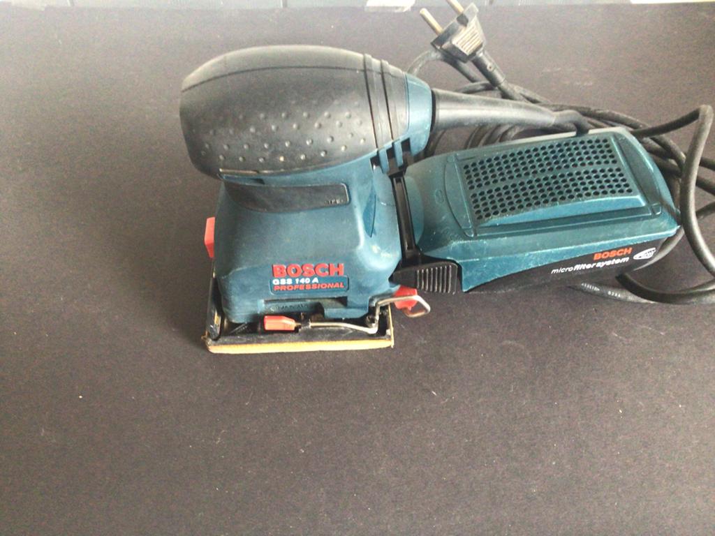 Bosch GSS 140 A Vlakschuurmachine - Gebruikt, Ophalen of Verzenden, Gebruikt, Minder dan 600 watt, Vlakschuurmachine