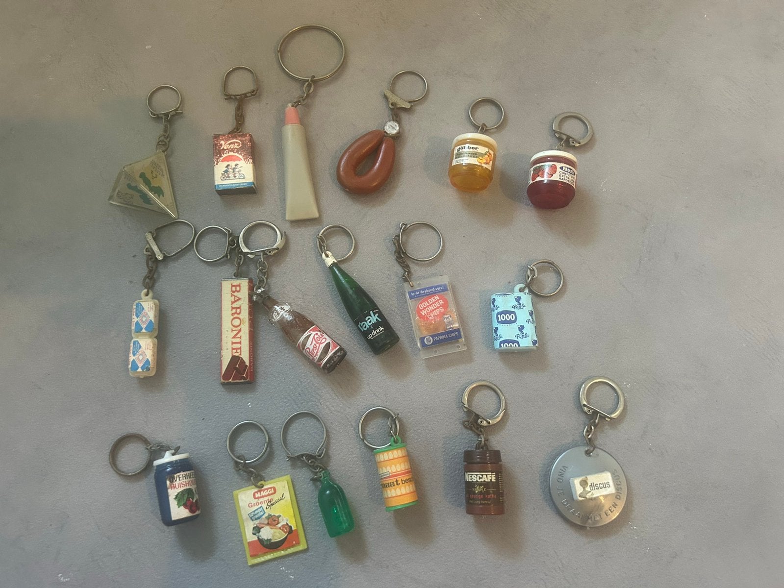 Vintage retro sleutelhanger mini boodschappen mini merken, Verzamelen, Ophalen of Verzenden, Gebruikt, Merk