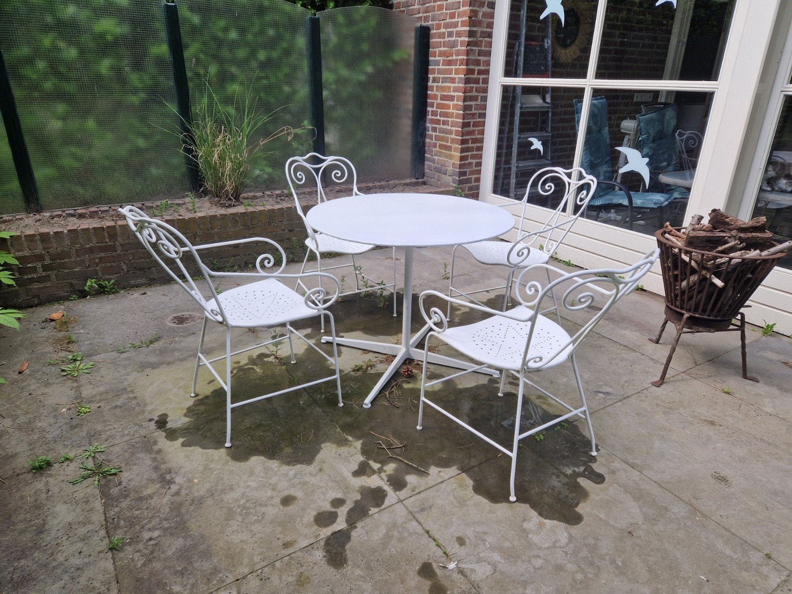 Witte ijzeren brocante Franse tuinset - 4 stoelen en tafel, Ophalen, Zo goed als nieuw, 4 zitplaatsen, Tuinset