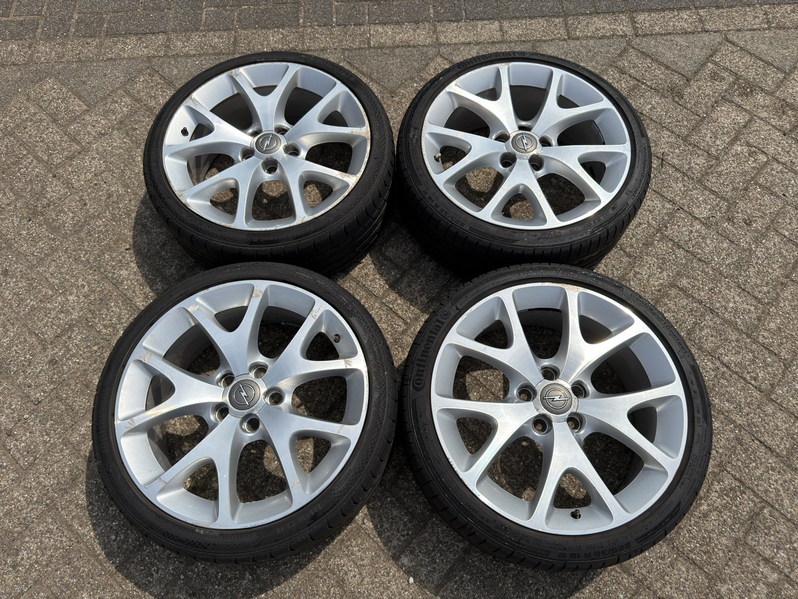 18” Corsa D OPC wielenset 225/35R18, Ophalen, 18 inch, Band(en), Zomerbanden